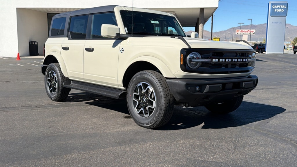2026 Ford Bronco Outer Banks 4x4's photo