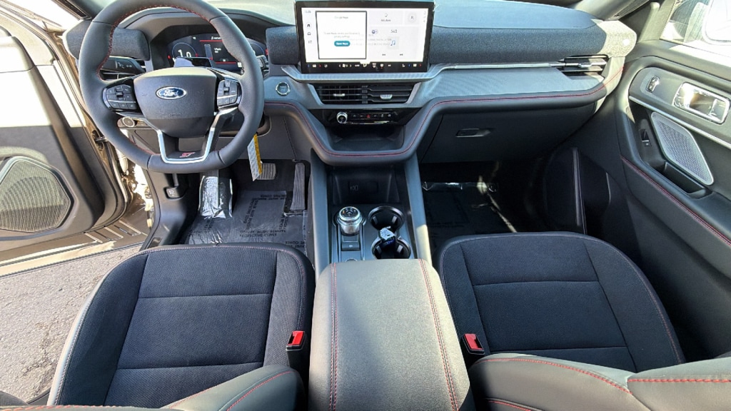 2026 Ford Explorer ST - Photo 26