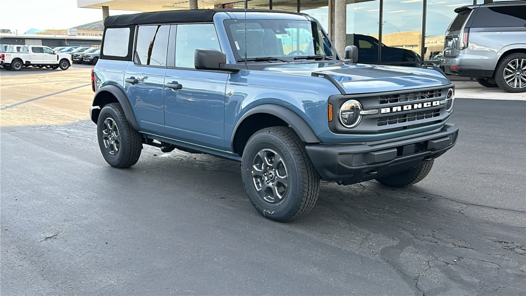 2025 Ford Bronco 4-Door Big Bend's photo