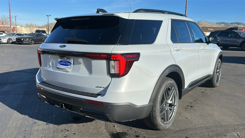 New 2026 Ford Explorer ST-Line Sport Utility