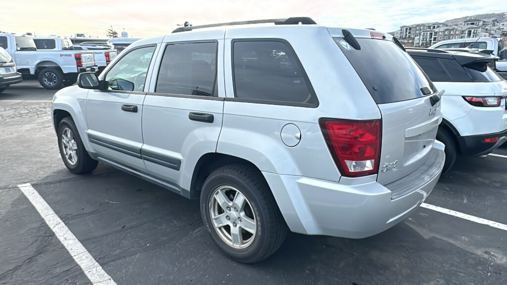 Used 2006 Jeep Grand Cherokee Laredo Sport Utility