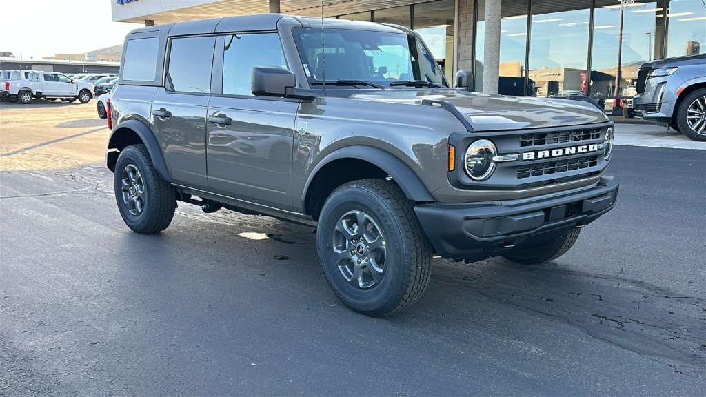 2025 Ford Bronco 4-Door Big Bend's photo