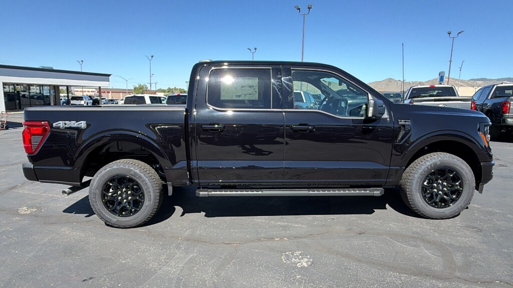 New 2026 Ford F-150 4WD Supercrew XLT