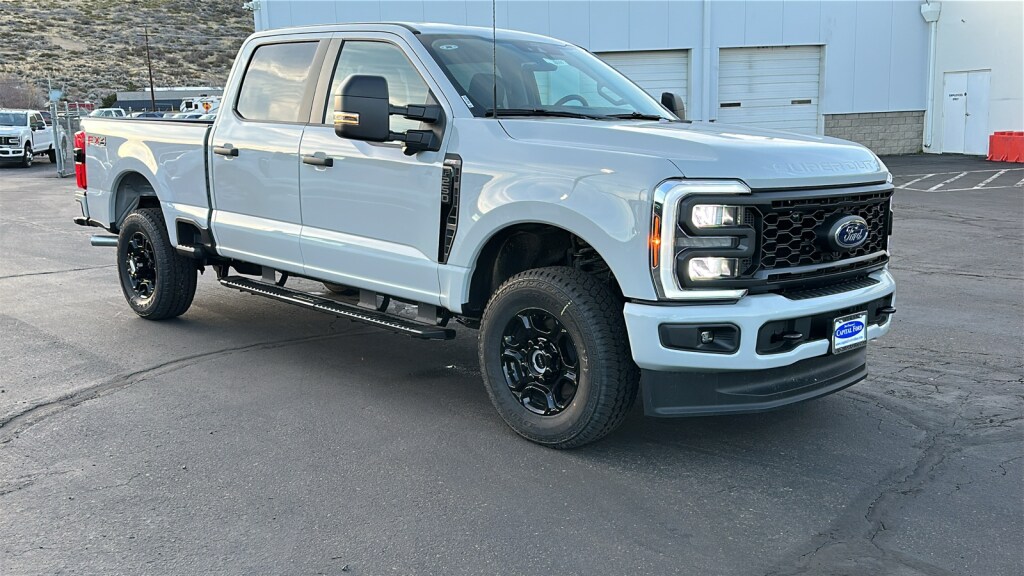 New 2026 Ford S-DTY F-250 XL Crew Cab