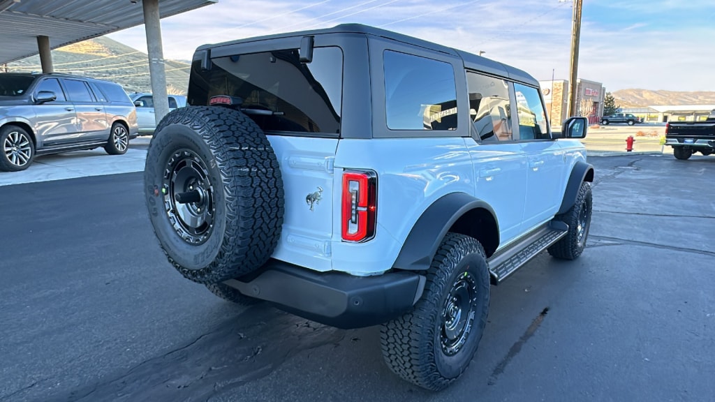 New 2025 Ford Bronco Outer Banks SUV