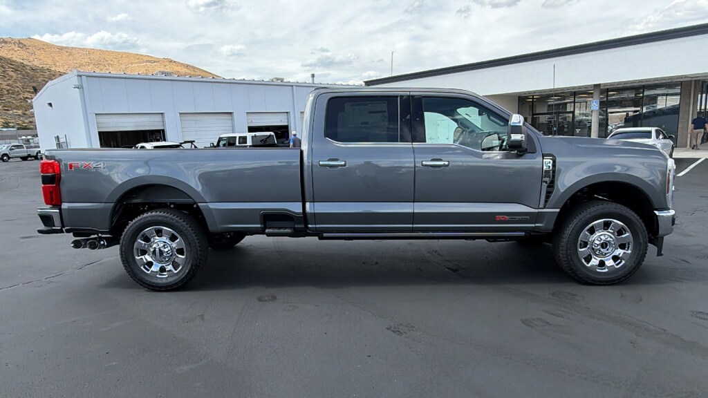 New 2026 Ford Super Duty F-350 4WD Crew