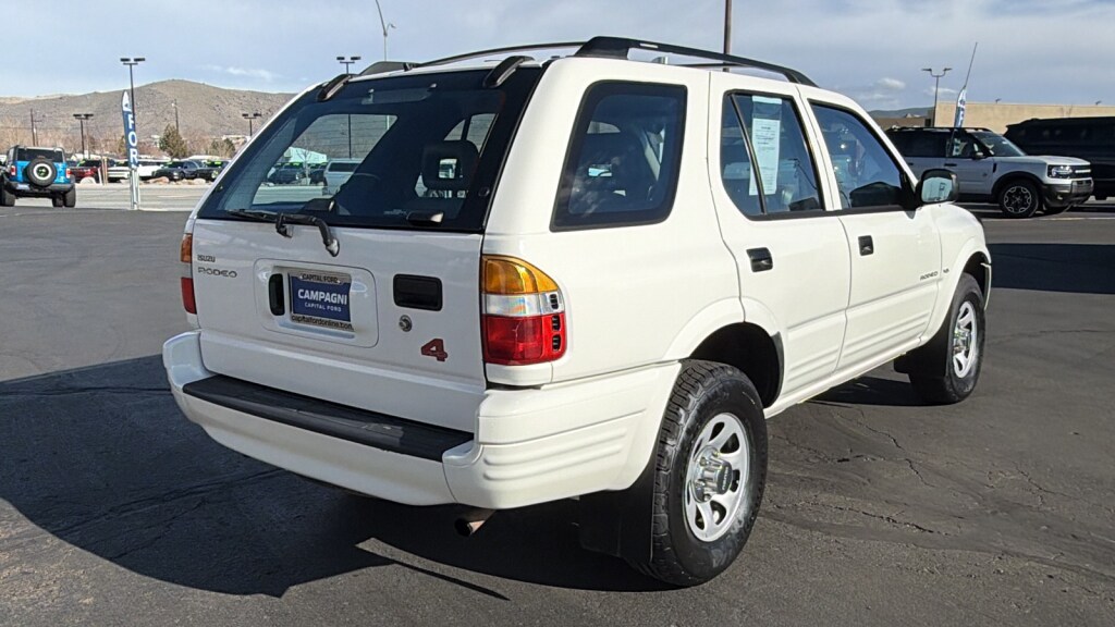 Used 1998 Isuzu Rodeo 4DR S 3.2L Manual 4WD Sport Utility