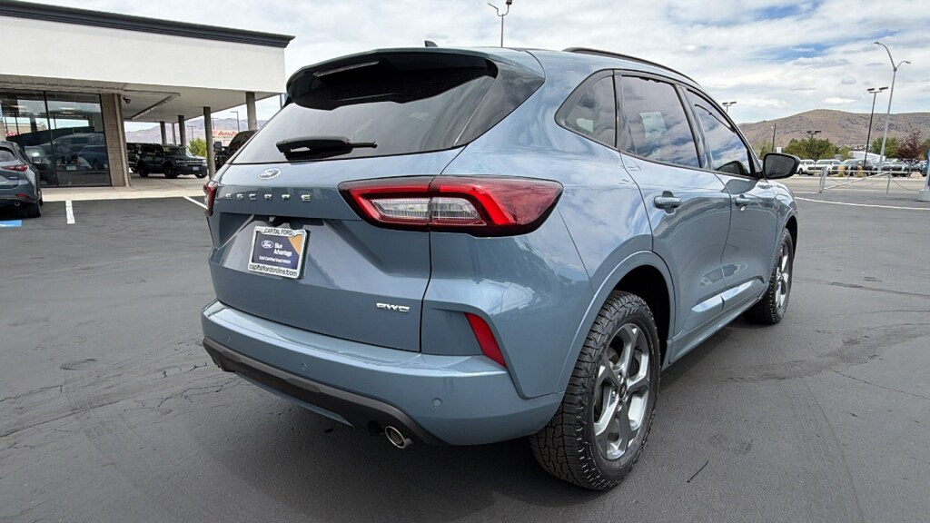 Used 2023 Ford Escape 4DR AWD ST-Line Sele Sport Utility