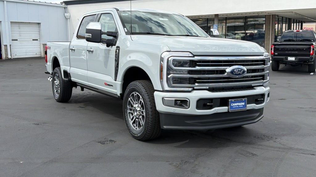New 2026 Ford Super Duty F-250 4WD Crew