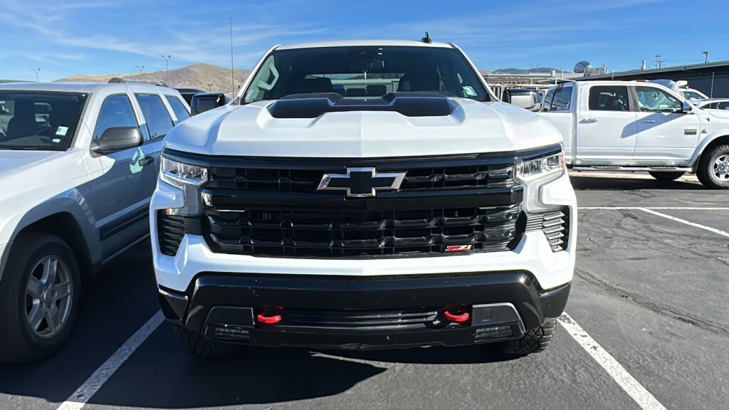 Used 2023 Chevrolet Silverado 1500 LT Trail Boss Crew Cab