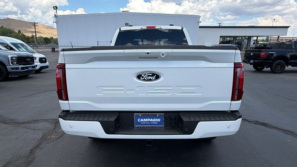 New 2026 Ford F-150 4WD Supercrew Lariat