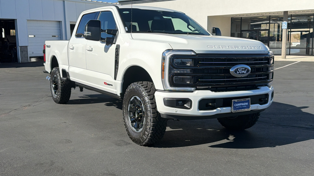 New 2027 Ford Super Duty F-350 4WD Crew Crew Cab