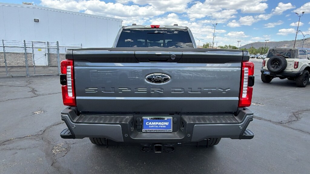 New 2026 Ford Super Duty F-250 4WD Crew Crew Cab Pickup - Standard Bed