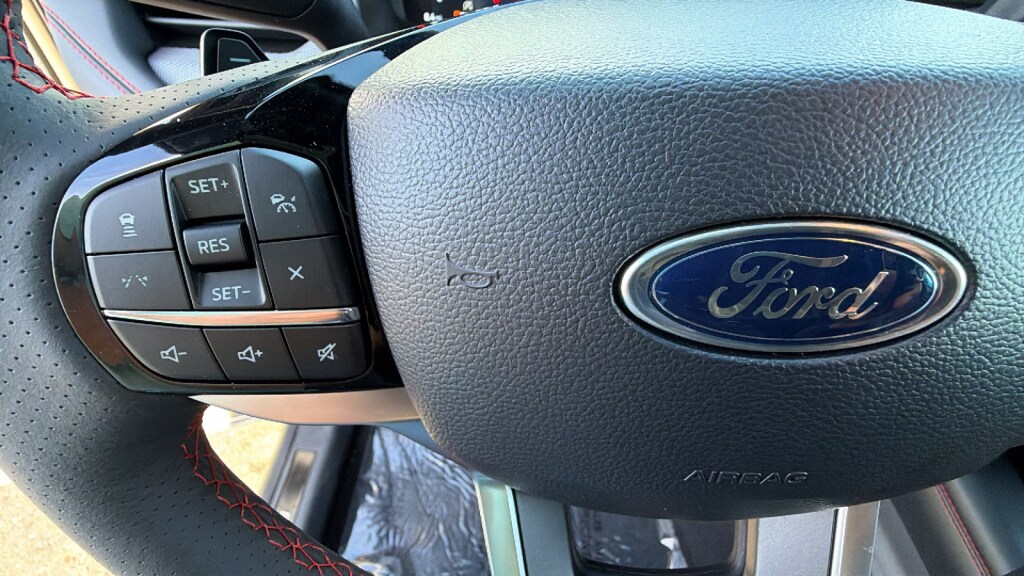 2026 Ford Explorer ST - Photo 19