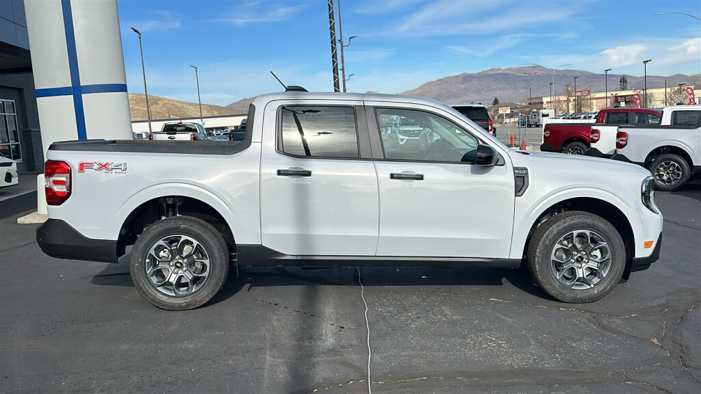 New 2025 Ford Maverick XLT SuperCrew