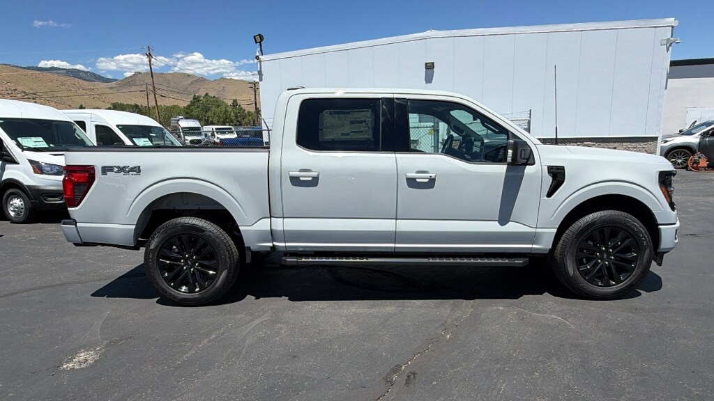 New 2026 Ford F-150 4WD Supercrew XLT
