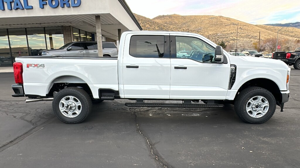 New 2026 Ford S-DTY F-250 XLT Crew Cab