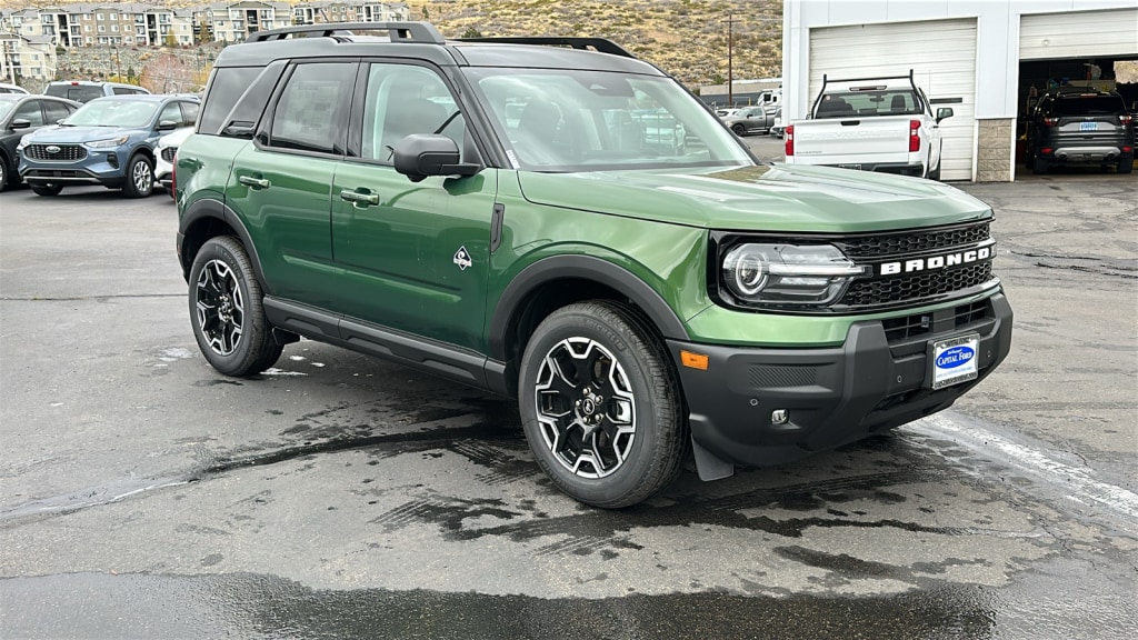 2025 Ford Bronco Sport Outer Banks's photo