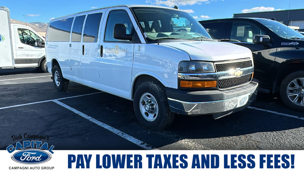 2016 Chevrolet Express Passenger LS