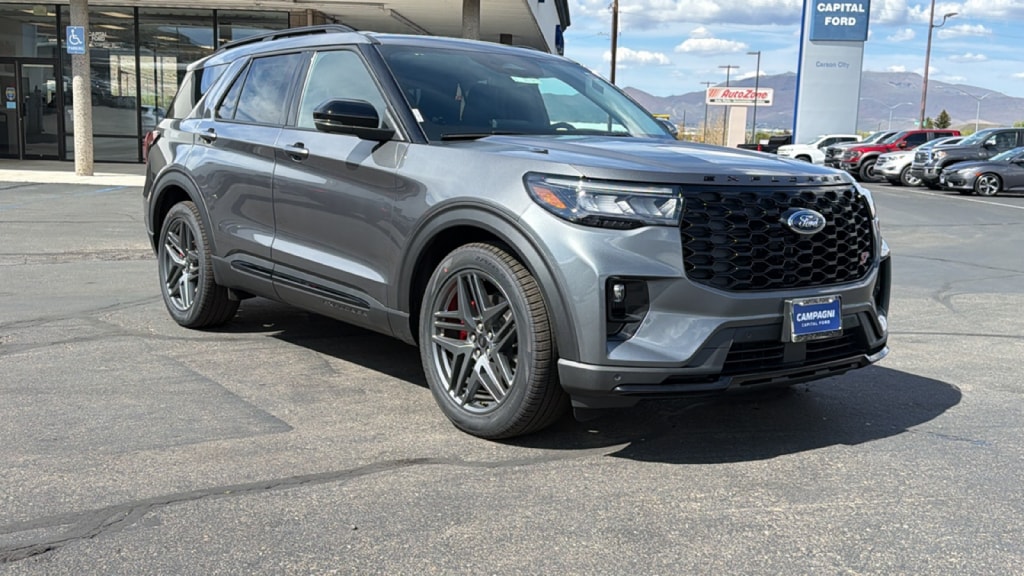 2026 Ford Explorer ST 4WD's photo