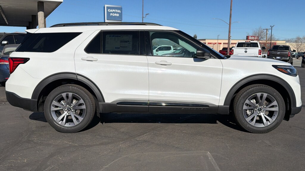 New 2026 Ford Explorer 4DR 4WD Active Sport Utility