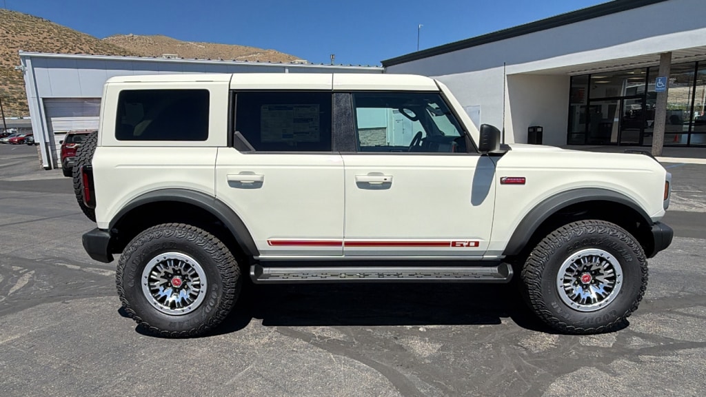New 2026 Ford Bronco 4DR 4WD Outer Banks Sport Utility