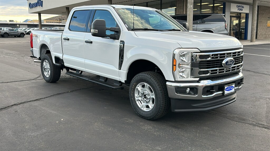 New 2026 Ford S-DTY F-250 XLT Crew Cab
