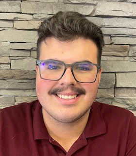 Staff member Erwin Roche from ID_6e936737cf02