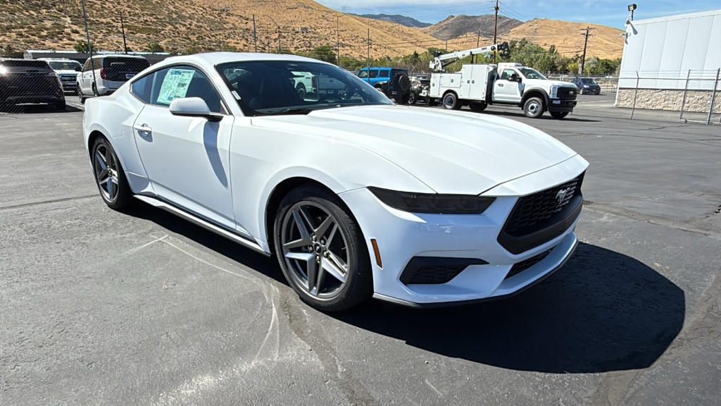 2025 Ford Mustang EcoBoost's photo