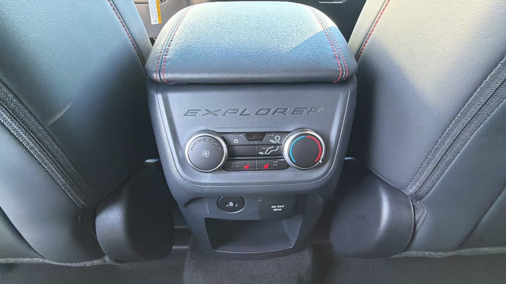 2026 Ford Explorer ST - Photo 25