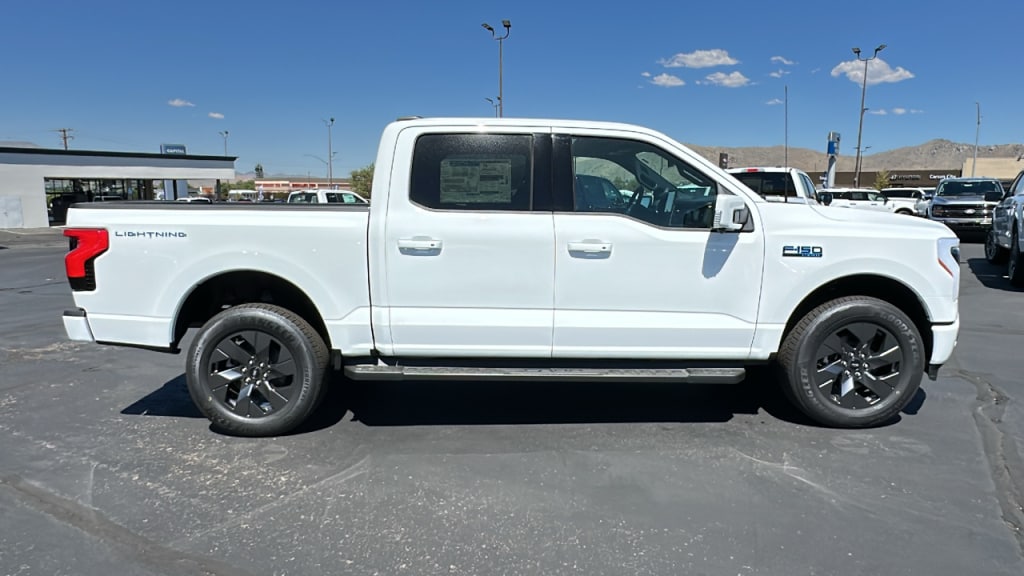 New 2025 Ford F-150 Series Lariat SuperCrew