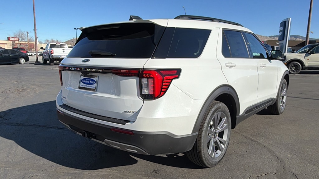 New 2026 Ford Explorer 4DR 4WD Active Sport Utility