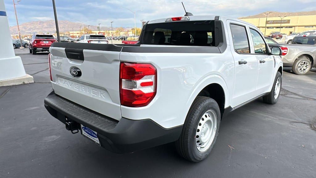New 2025 Ford Maverick XL Crew Cab Pickup - Short Bed