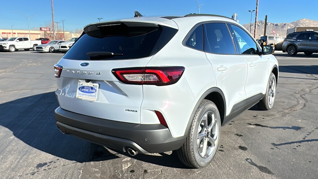 New 2026 Ford Escape ST-Line SUV