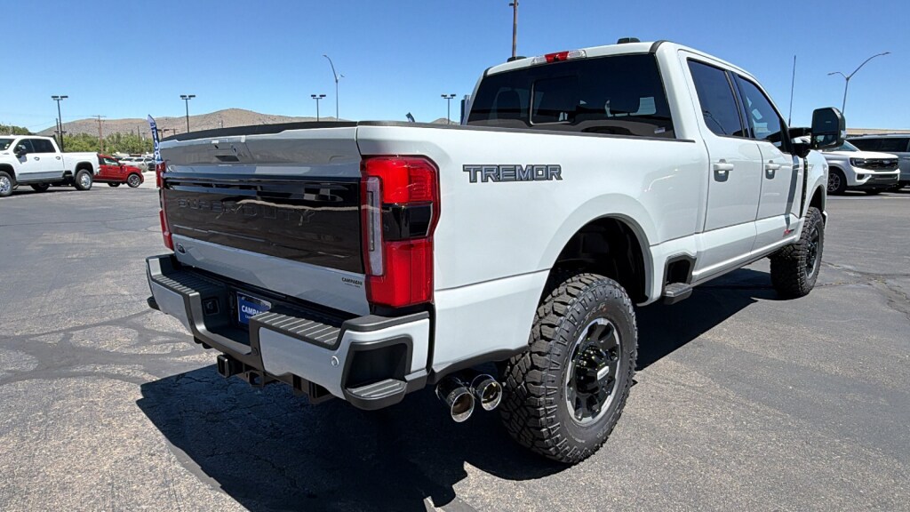 New 2026 Ford Super Duty F-250 4WD Crew Crew Cab Pickup - Standard Bed