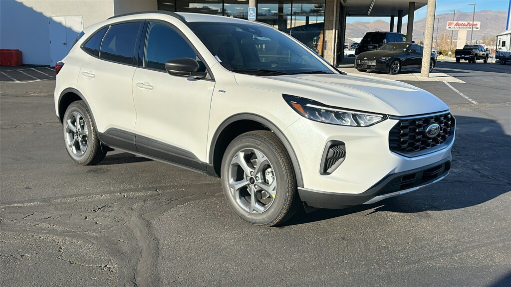 New 2026 Ford Escape ST-Line SUV