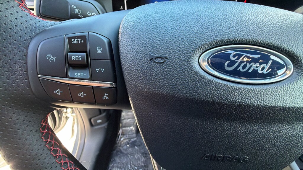 2026 Ford Escape ST-Line - Photo 19