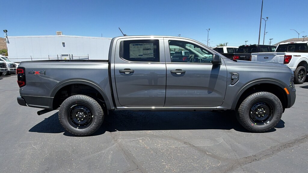 New 2026 Ford Ranger 4WD Supercrew XL Crew Cab Pickup - Short Bed