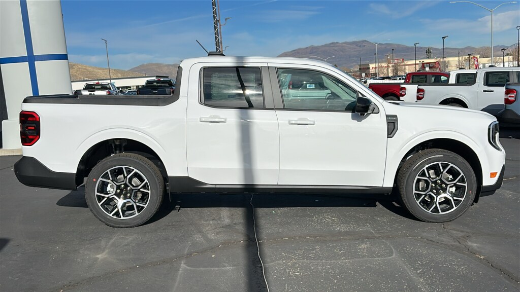 New 2025 Ford Maverick Lariat SuperCrew