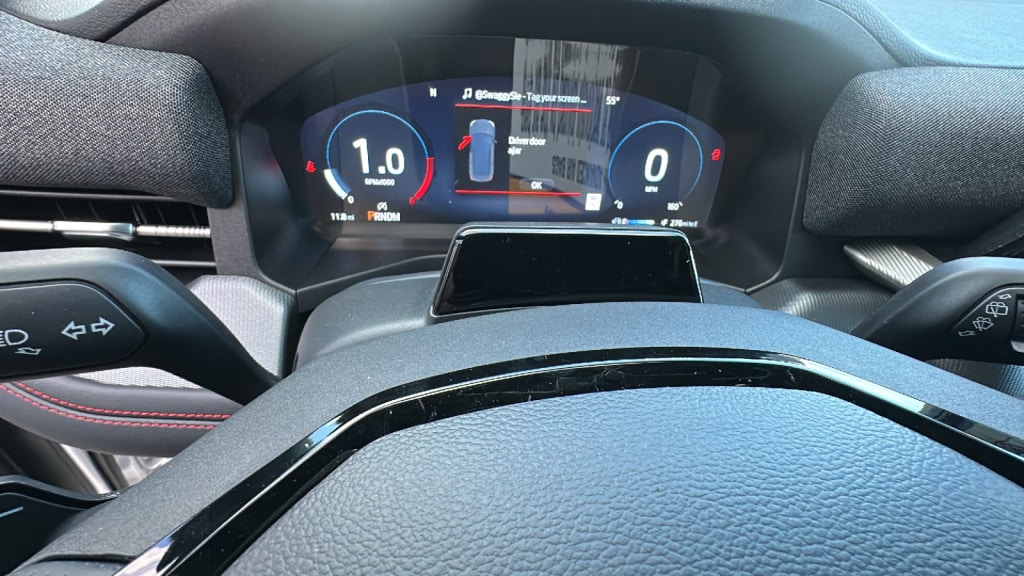 2026 Ford Explorer ST - Photo 21