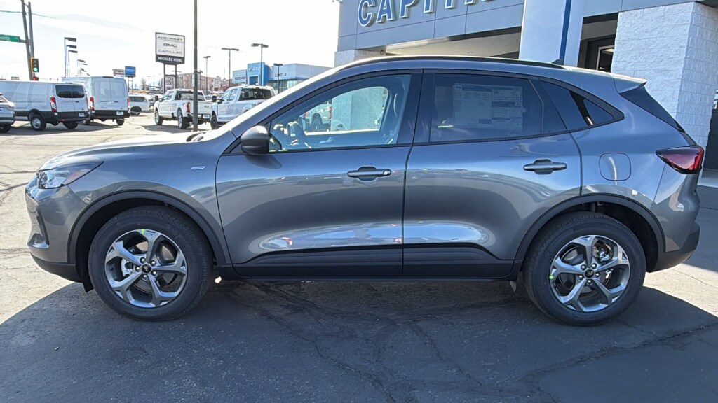 2026 Ford Escape ST-Line - Photo 6