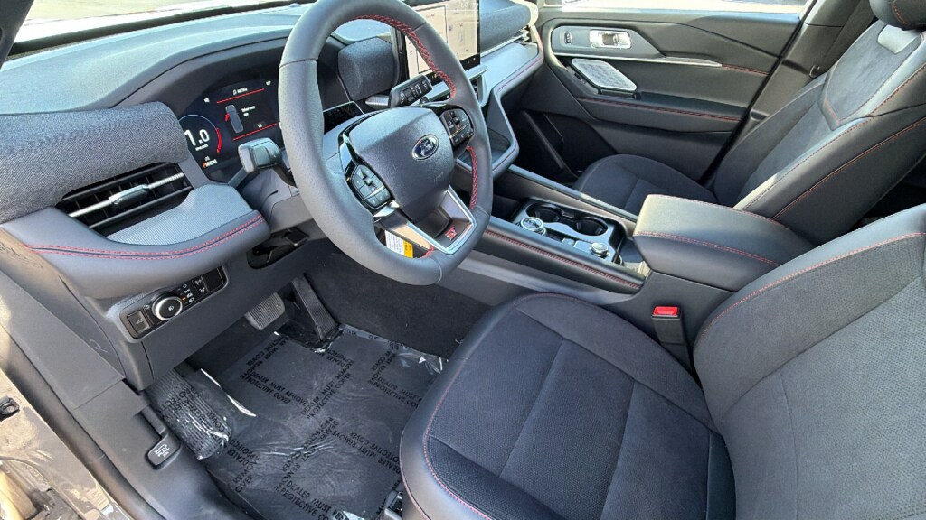 2026 Ford Explorer ST - Photo 10