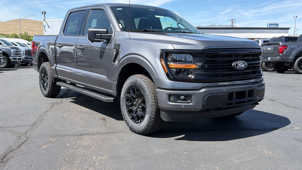 New 2026 Ford F-150 4WD Supercrew XLT