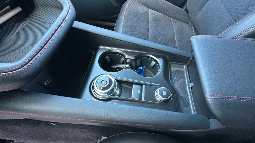 2026 Ford Explorer ST - Photo 13