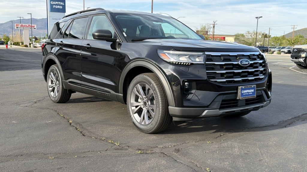 2026 Ford Explorer Active 4WD's photo