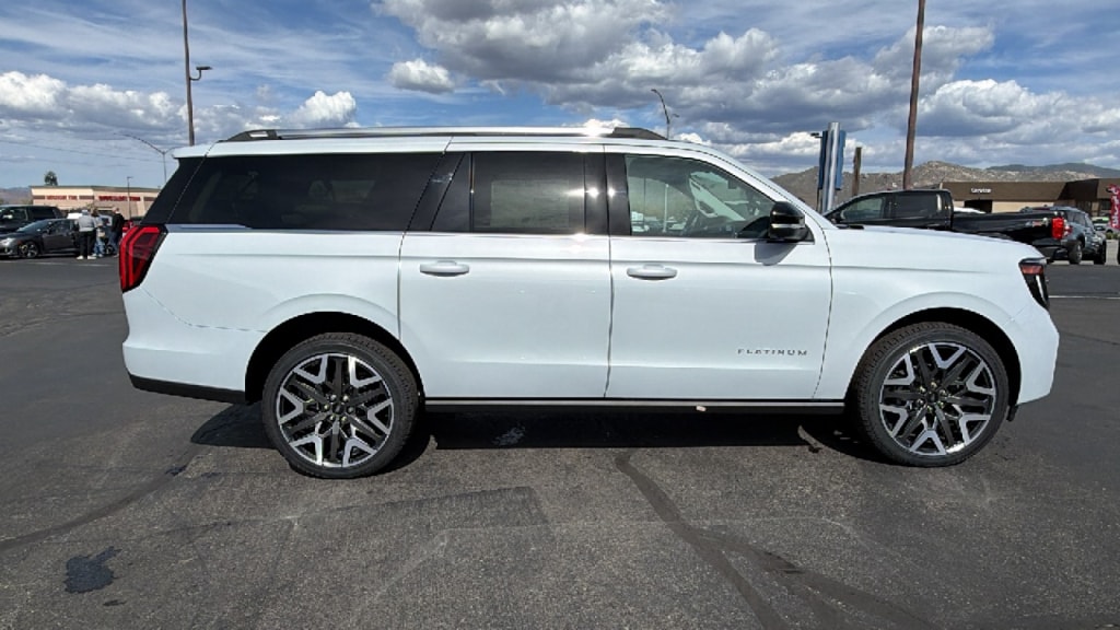 New 2026 Ford Expedition MAX 4DR 4WD Platinum Sport Utility