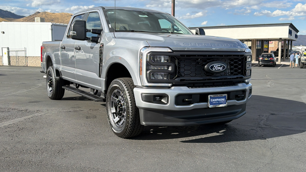 New 2027 Ford Super Duty F-250 4WD Crew Crew Cab