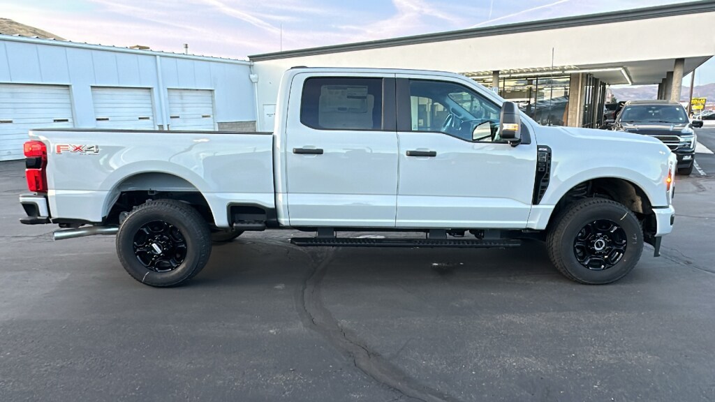 New 2026 Ford S-DTY F-250 XL Crew Cab