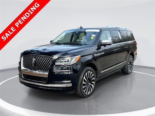 2022 Lincoln Navigator
