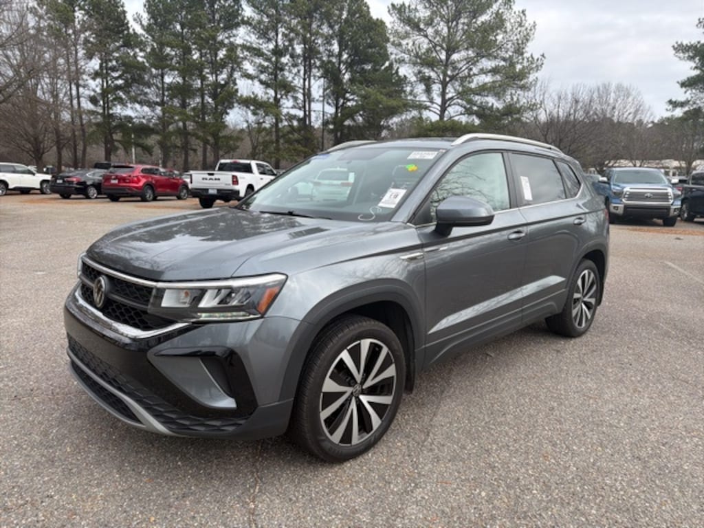 Used 2022 Volkswagen Taos 1.5T SE SUV